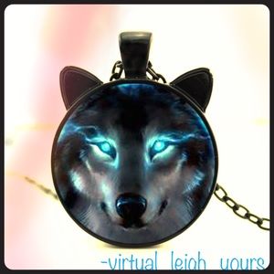 Nordic Wolf Cabochon Glass Necklace Black Chain⚗️